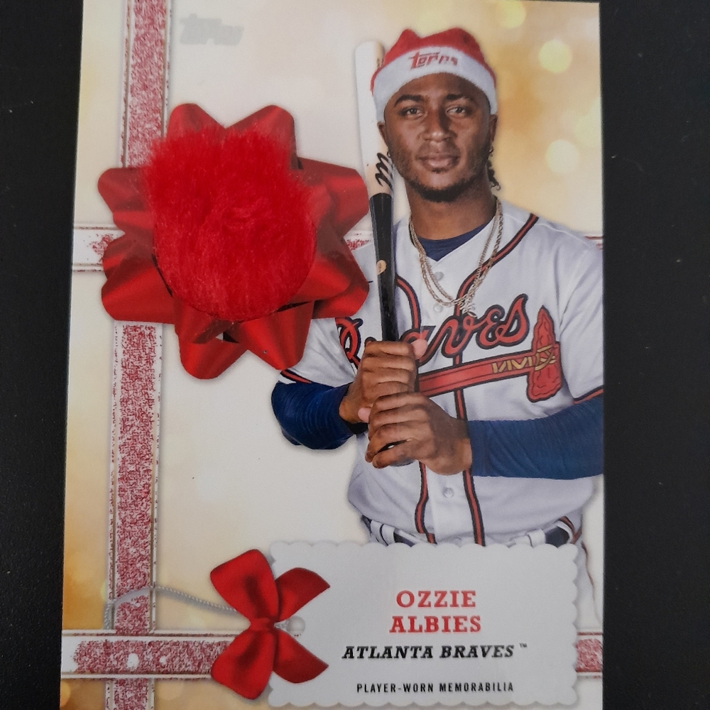 Ozzie Albies Topps Holiday Relic Card Ultra Rare numbered 05/25